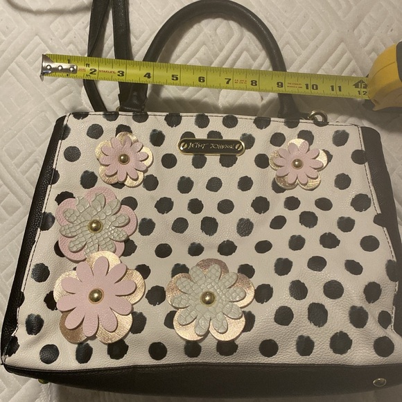 Betsey Johnson Crossbody - Picture 4 of 6